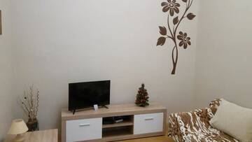 Фото номера Апартаменты Апартаменты Family Stay in Lviv (2 Rooms + Kitchen) г. Kulʼparkuv 71