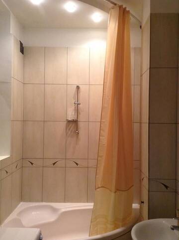 Фото номера Апартаменты Апартаменты Family Stay in Lviv (2 Rooms + Kitchen) г. Kulʼparkuv 30